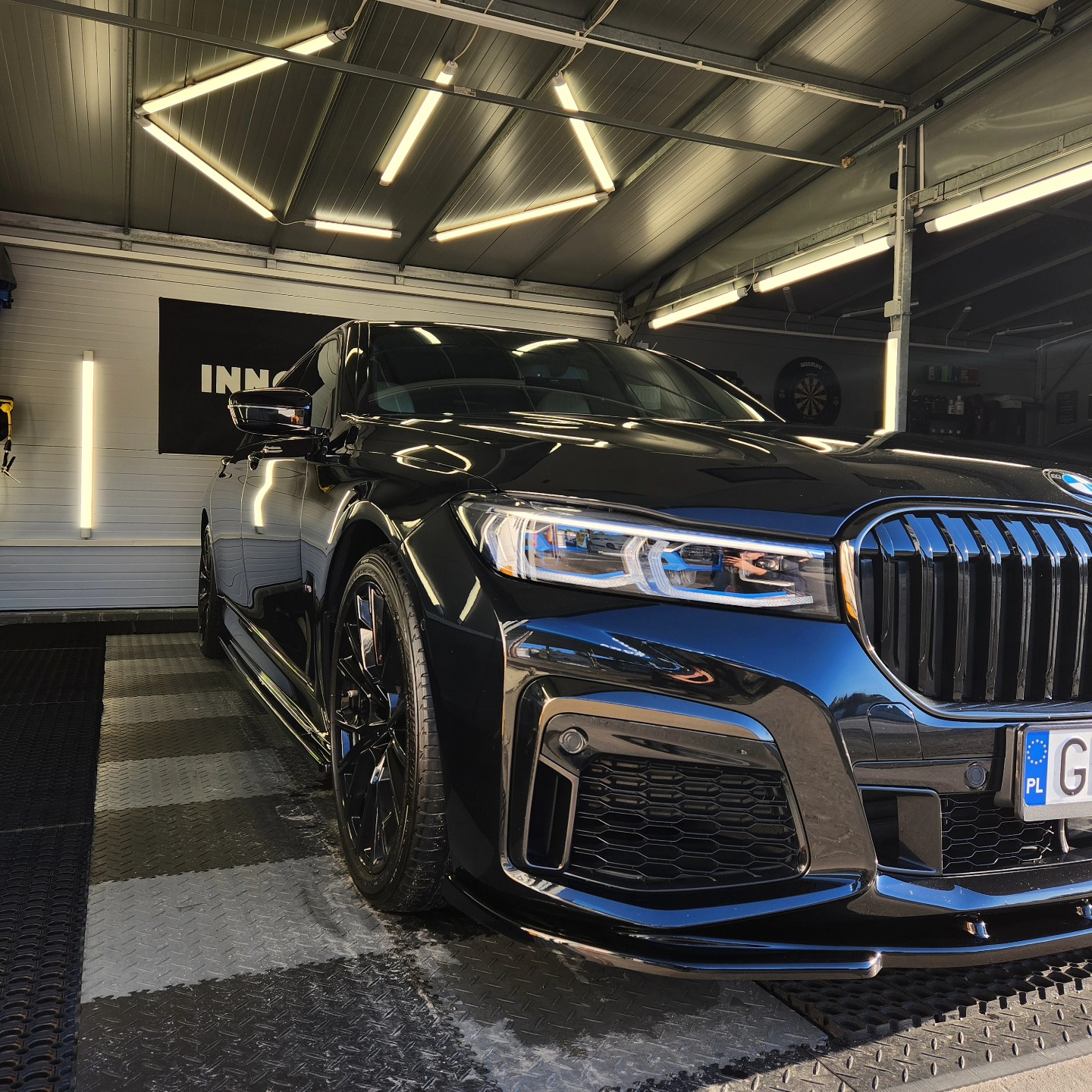 Detailing i ceramika - kompleksowa pielęgnacja INNOVACAR